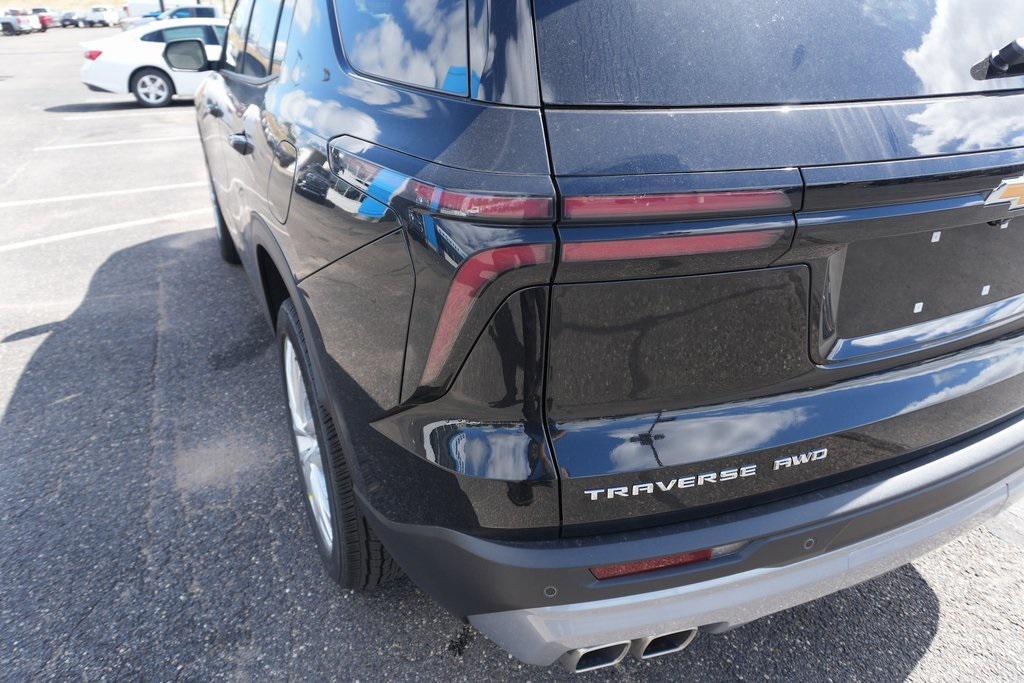 new 2026 Chevrolet Traverse car, priced at $46,729