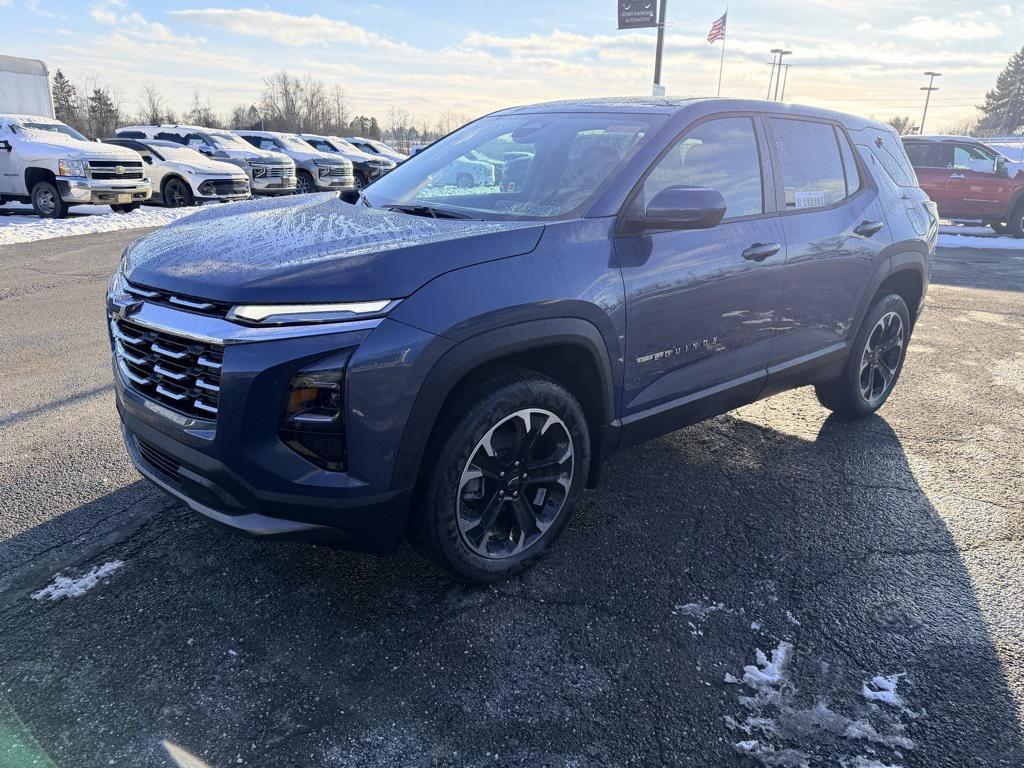 new 2026 Chevrolet Equinox car, priced at $33,096