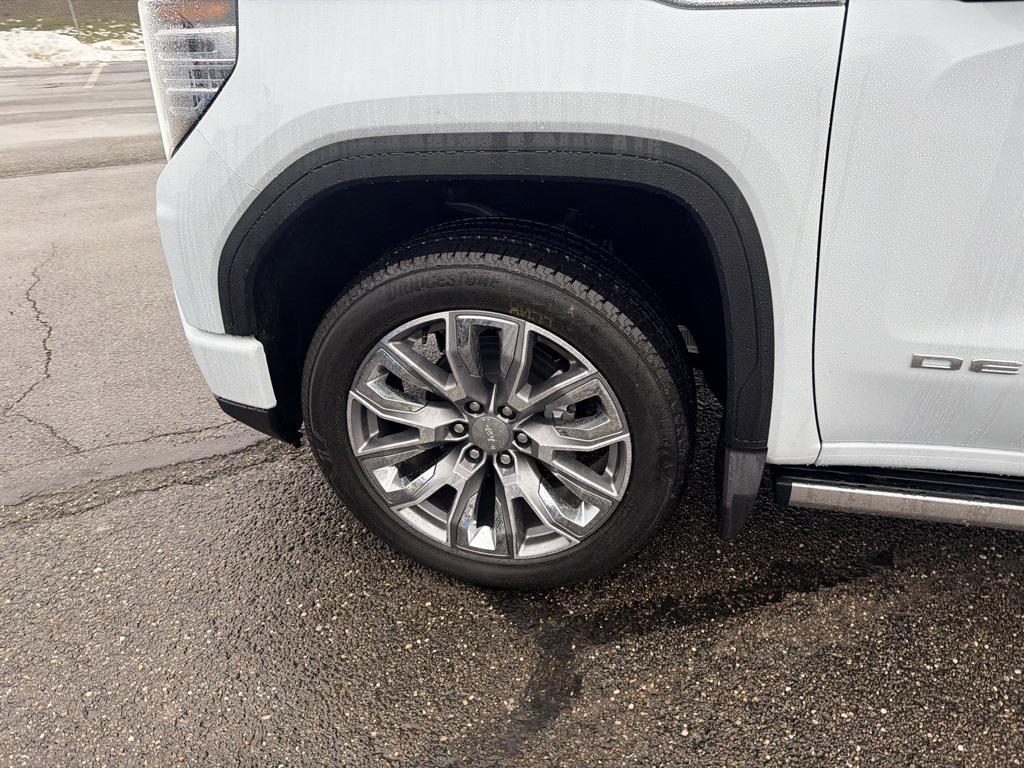 new 2026 GMC Sierra 1500 car, priced at $72,633