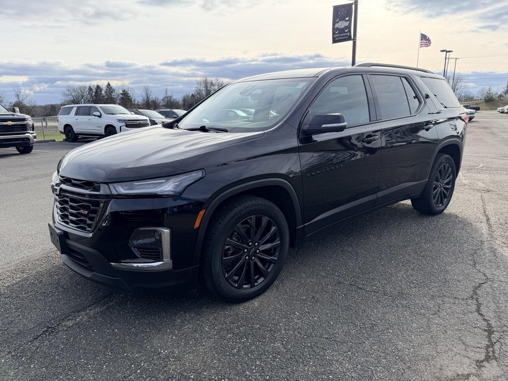 used 2023 Chevrolet Traverse car, priced at $33,142