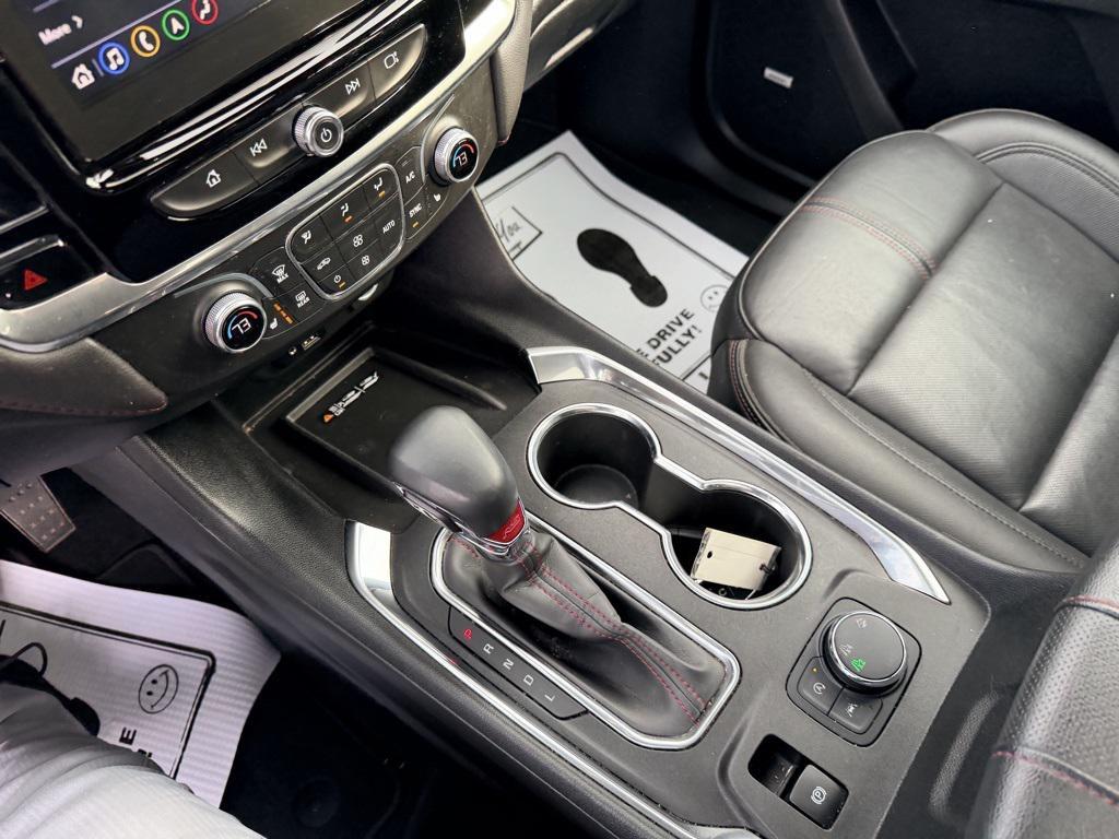 used 2023 Chevrolet Traverse car, priced at $33,142