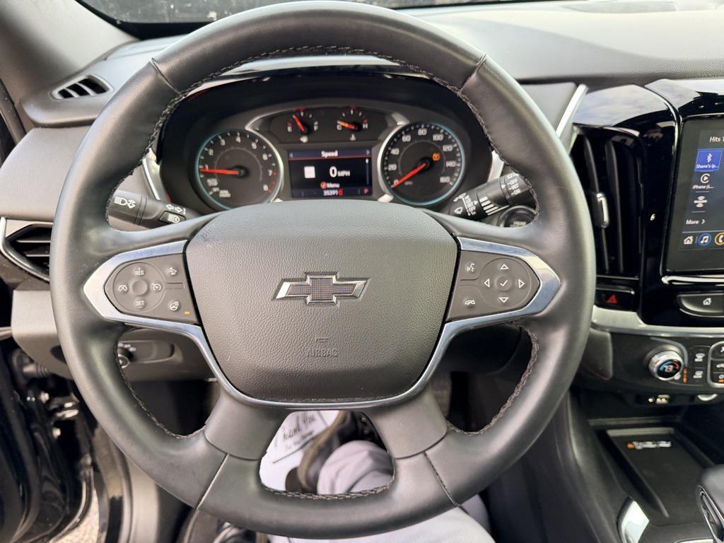 used 2023 Chevrolet Traverse car, priced at $33,142