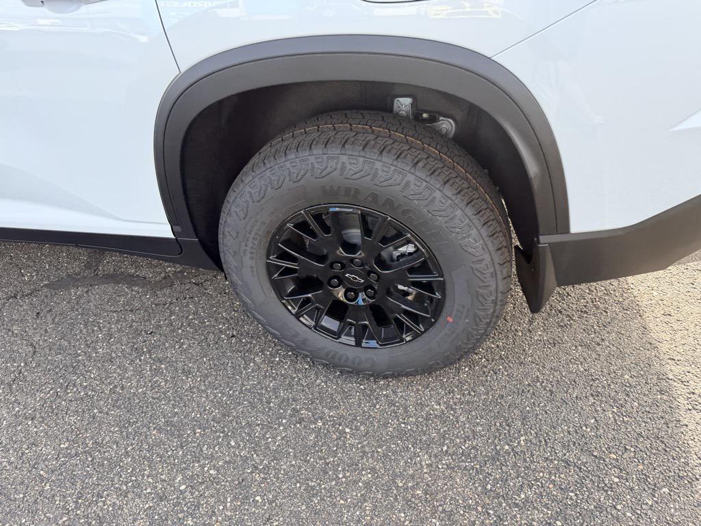 new 2026 Chevrolet Traverse car, priced at $53,601