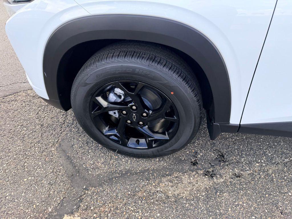 new 2026 Chevrolet Trax car, priced at $26,052