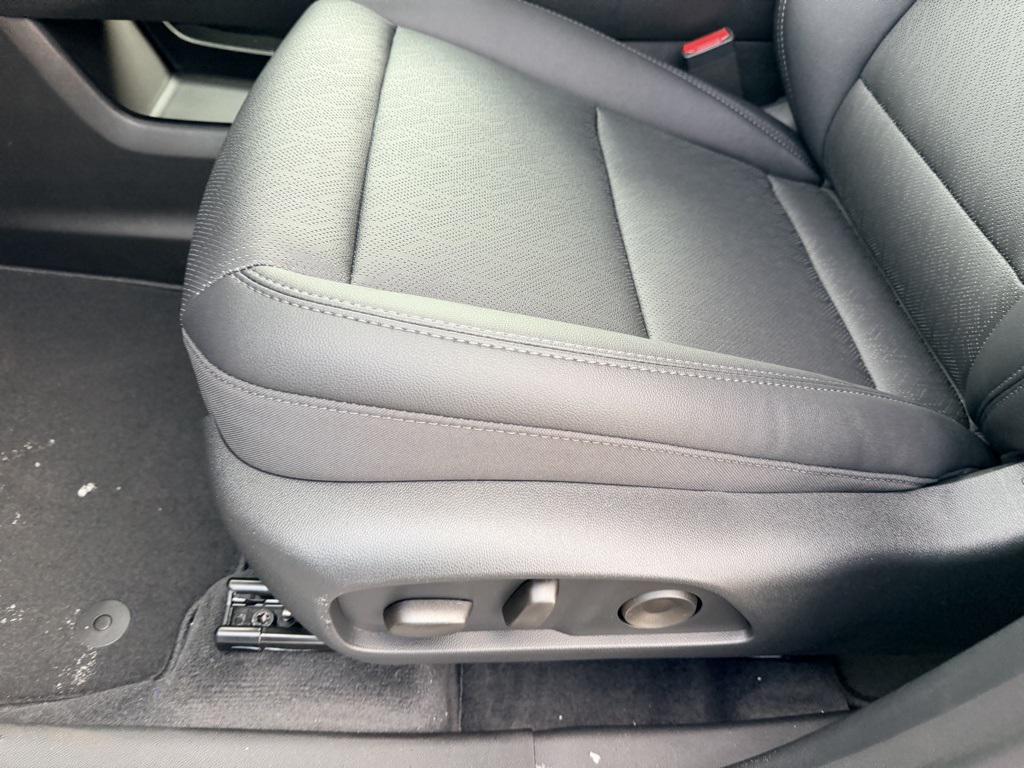 new 2026 Chevrolet Equinox car, priced at $33,554