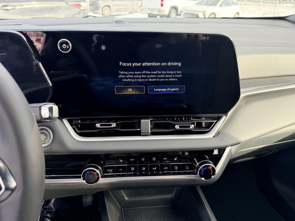 new 2026 Chevrolet Equinox car, priced at $33,554