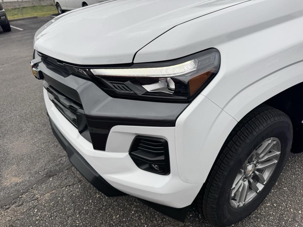 new 2025 Chevrolet Colorado car, priced at $41,220