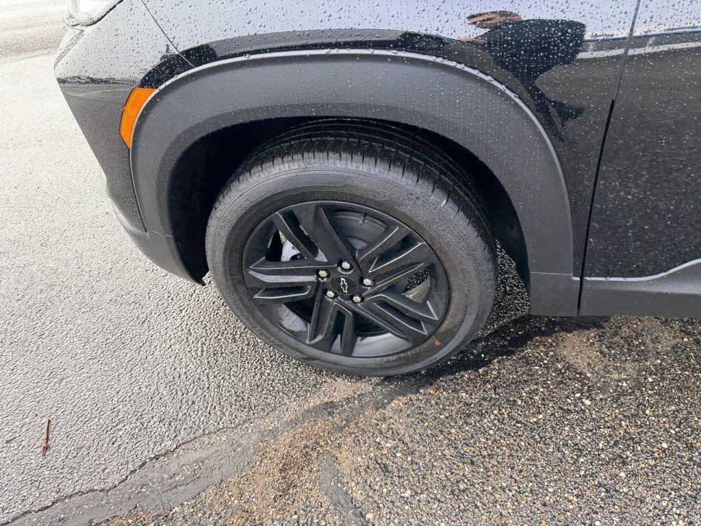 new 2026 Chevrolet TrailBlazer car, priced at $31,428