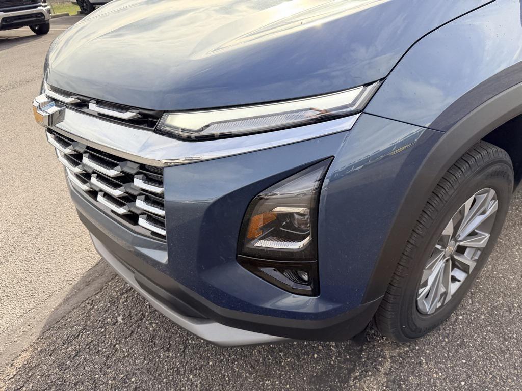 new 2026 Chevrolet Equinox car, priced at $31,397