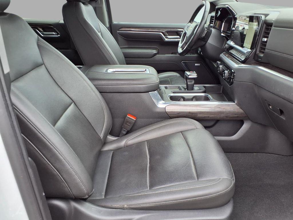 used 2022 Chevrolet Silverado 1500 car, priced at $40,409