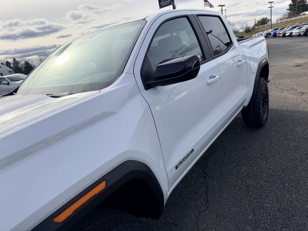 new 2026 GMC Canyon car, priced at $41,435