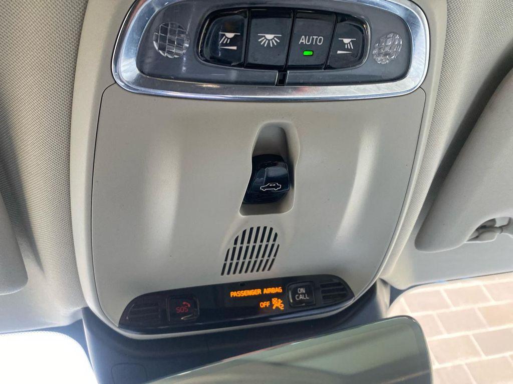 used 2022 Volvo V60 Cross Country car, priced at $25,767