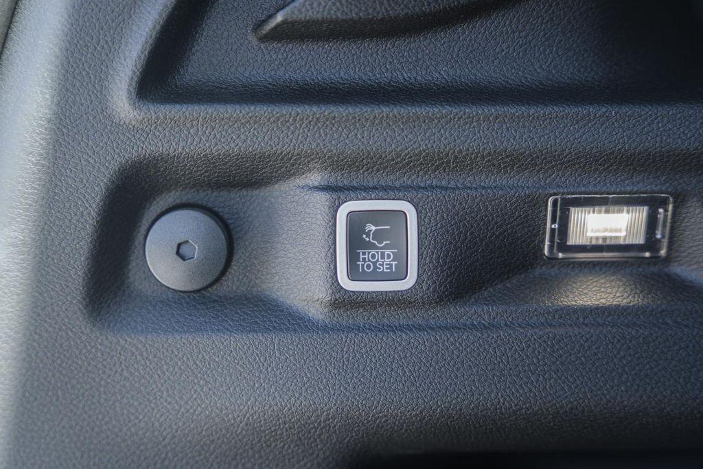 new 2025 Jeep Grand Cherokee L car, priced at $41,495