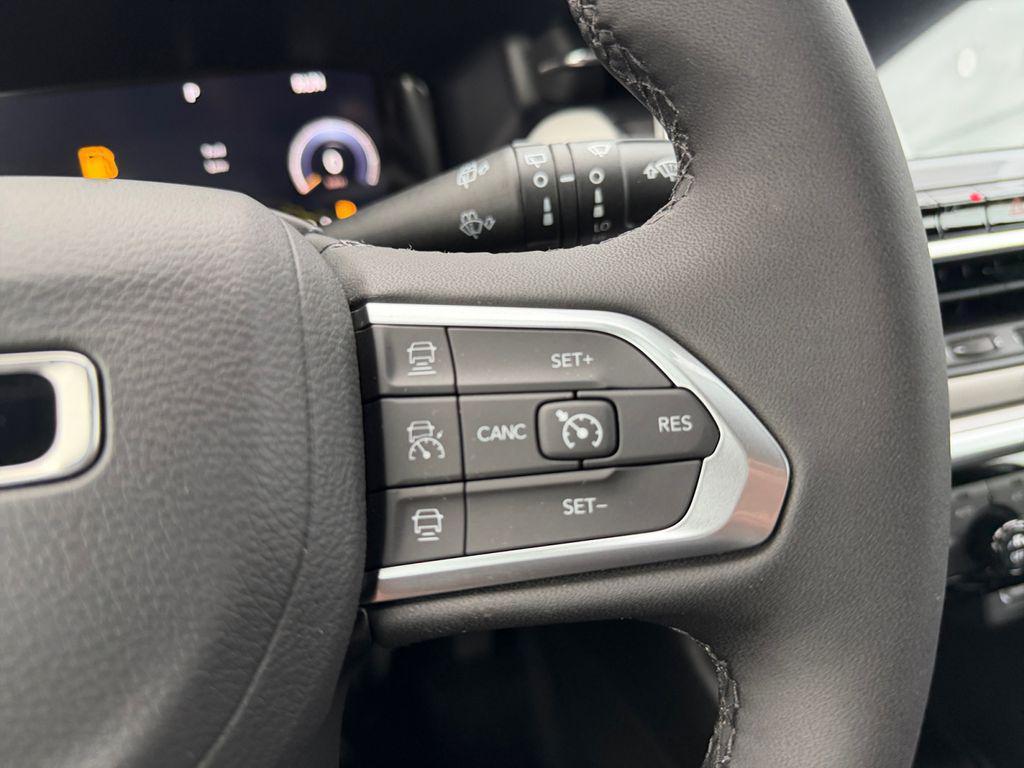 new 2026 Jeep Compass car, priced at $32,384