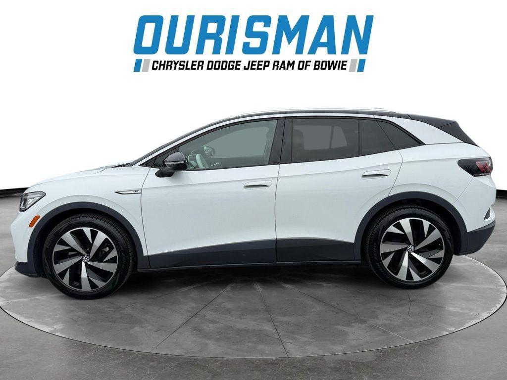 used 2021 Volkswagen ID.4 car, priced at $16,200