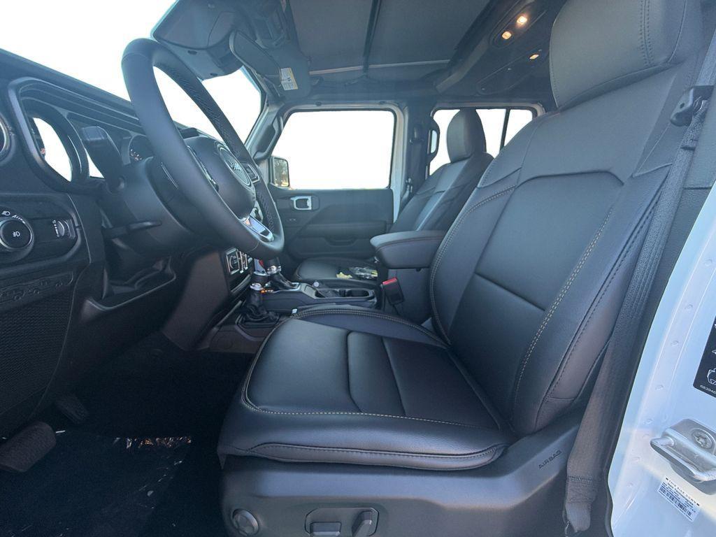 new 2026 Jeep Wrangler car, priced at $47,800