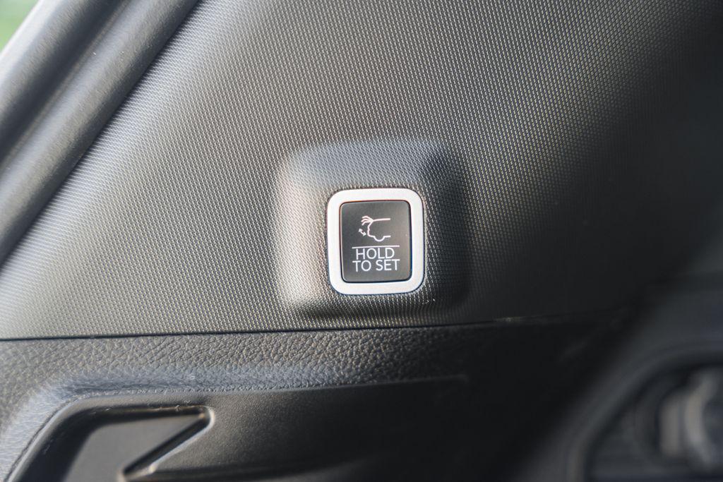 new 2025 Jeep Grand Cherokee car, priced at $32,131