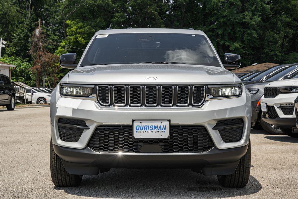 new 2025 Jeep Grand Cherokee car, priced at $32,131