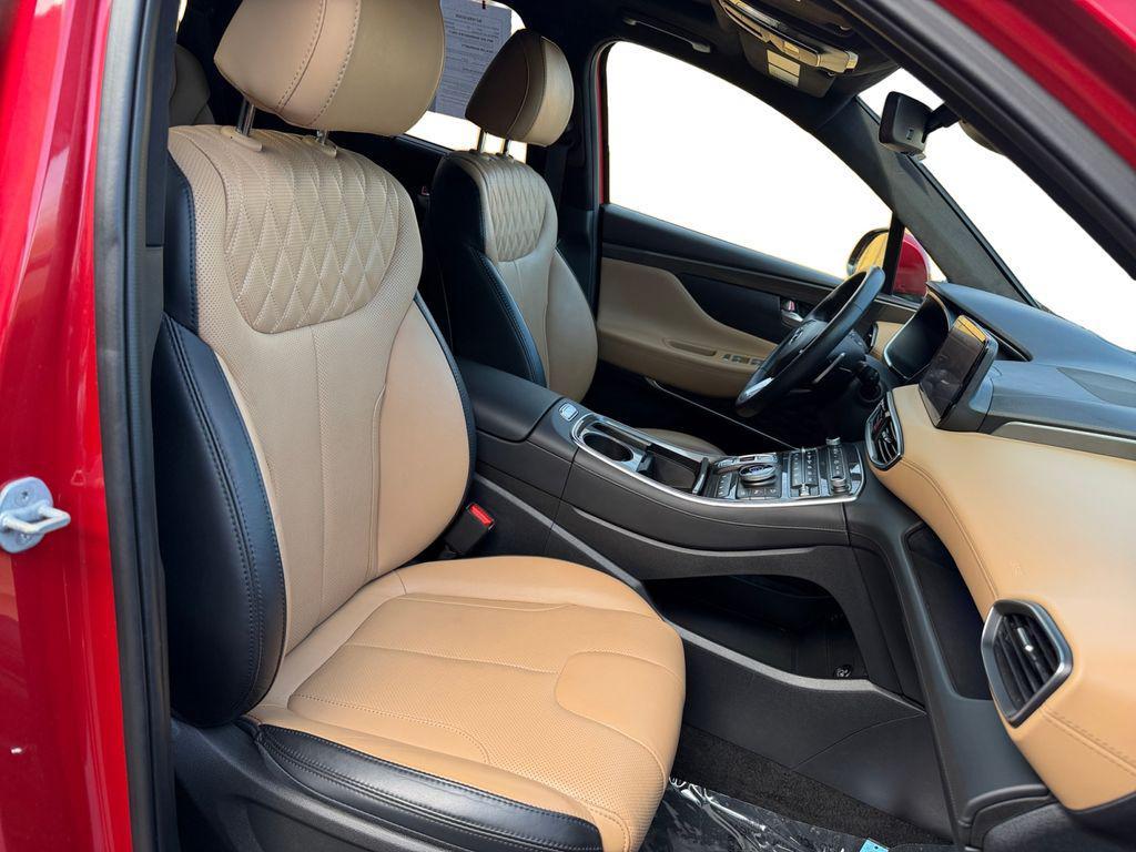 used 2023 Hyundai Santa Fe car, priced at $28,500