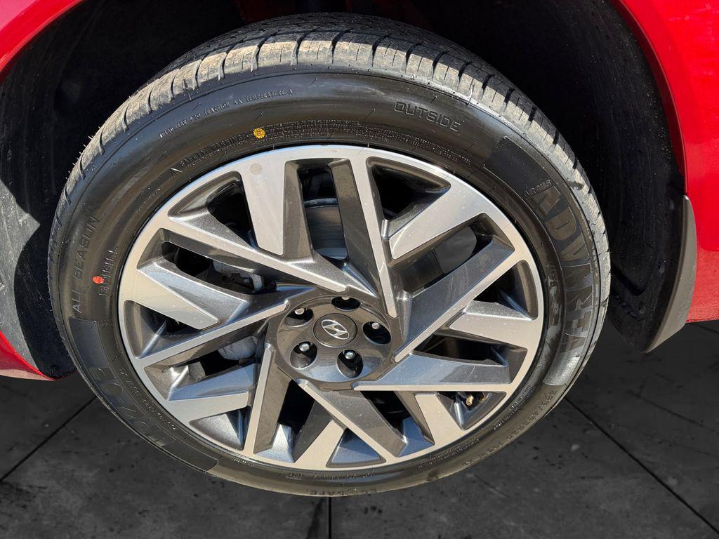 used 2023 Hyundai Santa Fe car, priced at $28,500