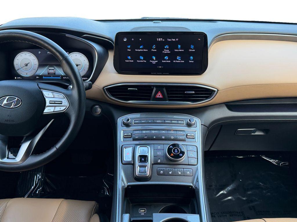 used 2023 Hyundai Santa Fe car, priced at $28,500