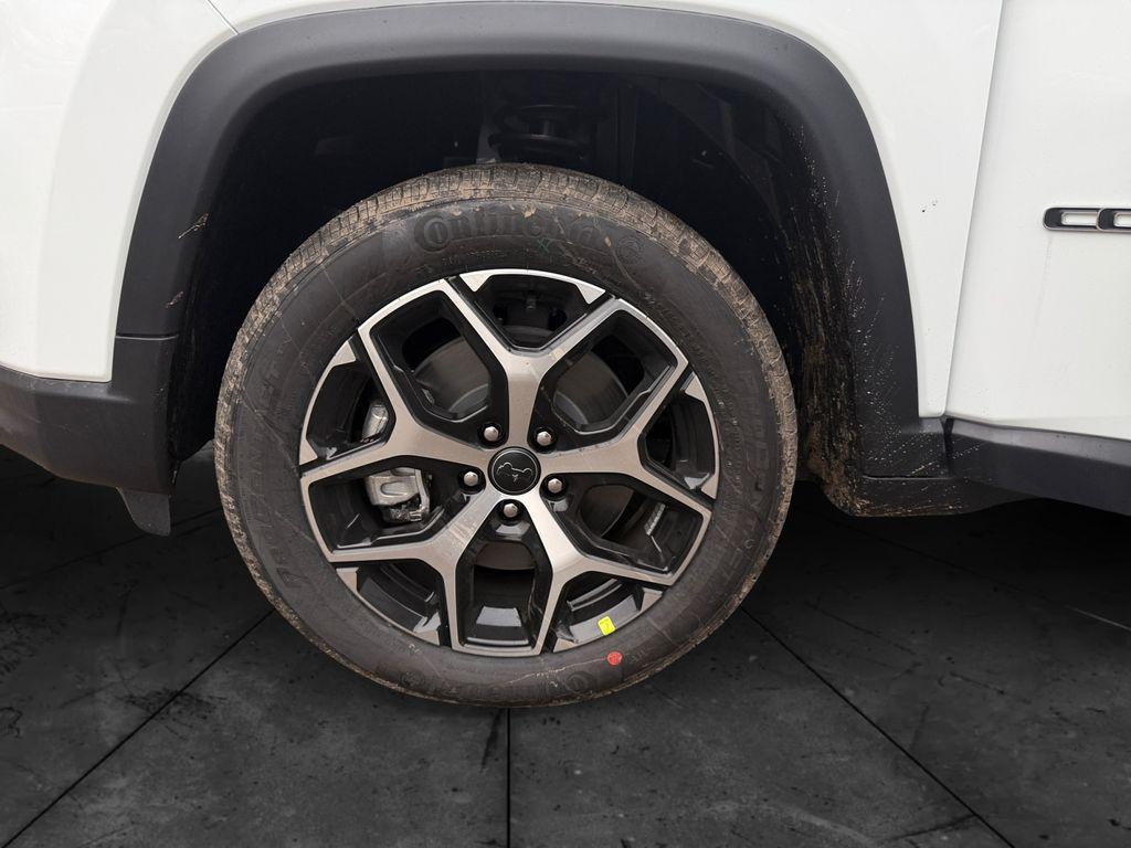 new 2026 Jeep Compass car, priced at $29,724