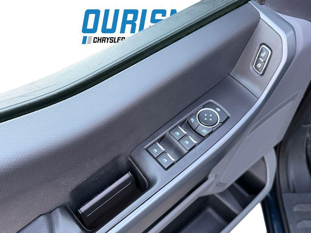 used 2022 Ford F-150 car, priced at $29,000