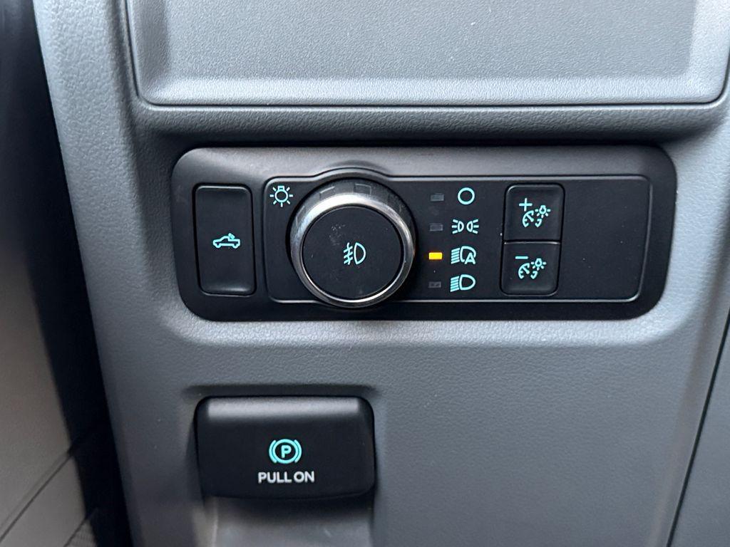 used 2022 Ford F-150 car, priced at $29,000