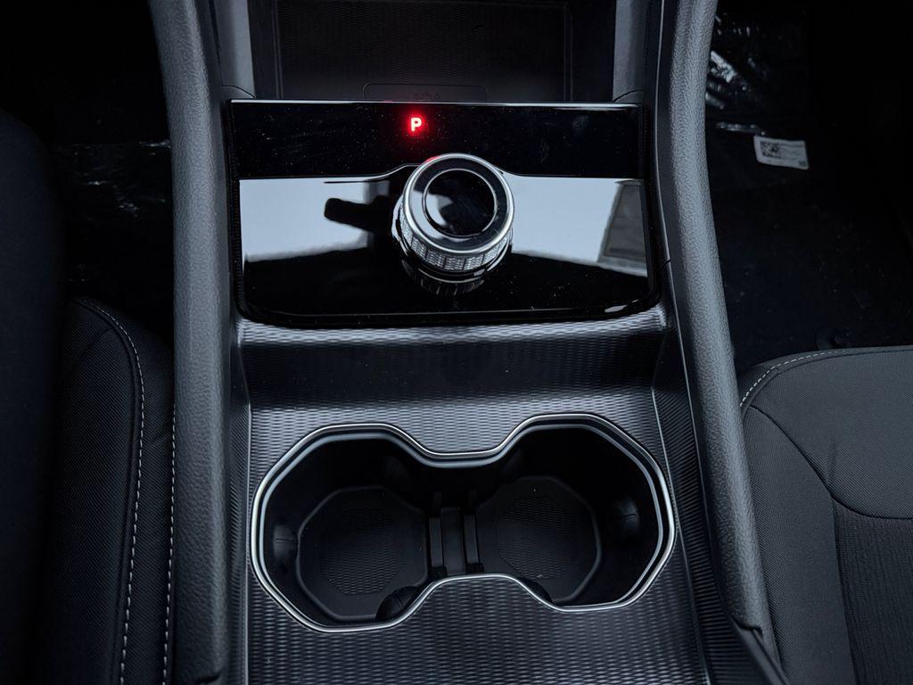 new 2025 Jeep Grand Cherokee car, priced at $35,799