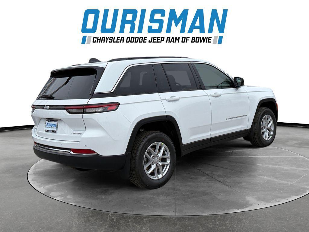 new 2025 Jeep Grand Cherokee car, priced at $35,799