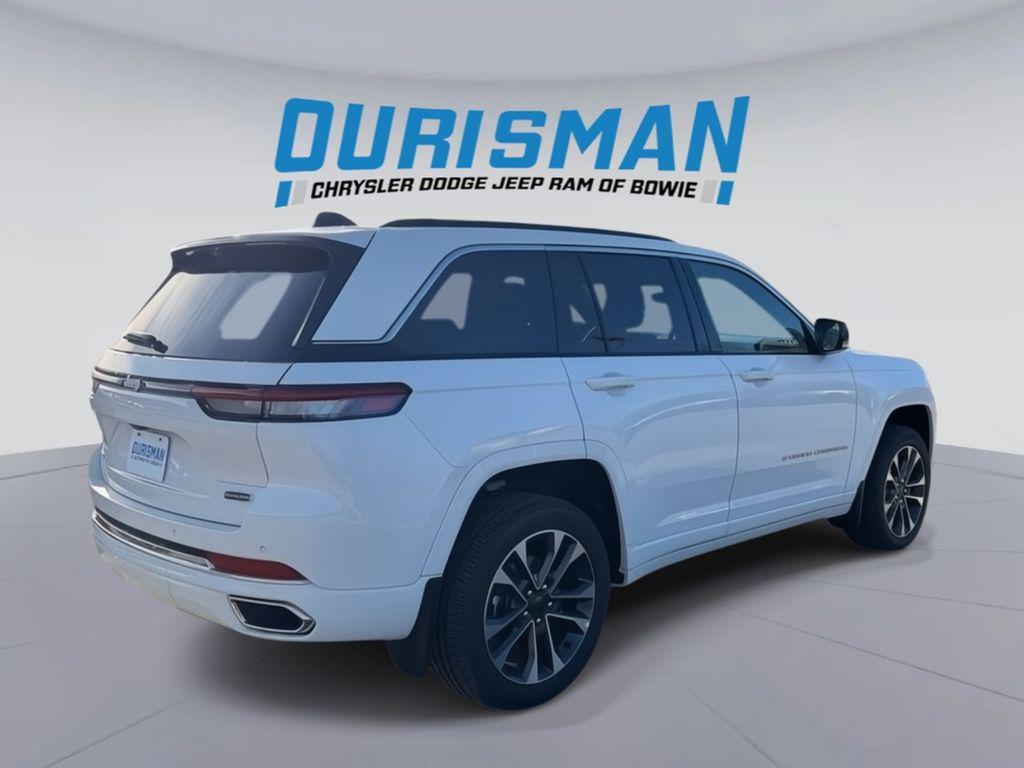 new 2025 Jeep Grand Cherokee car, priced at $51,709