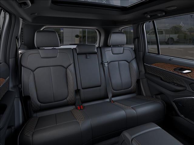 new 2025 Jeep Grand Cherokee car