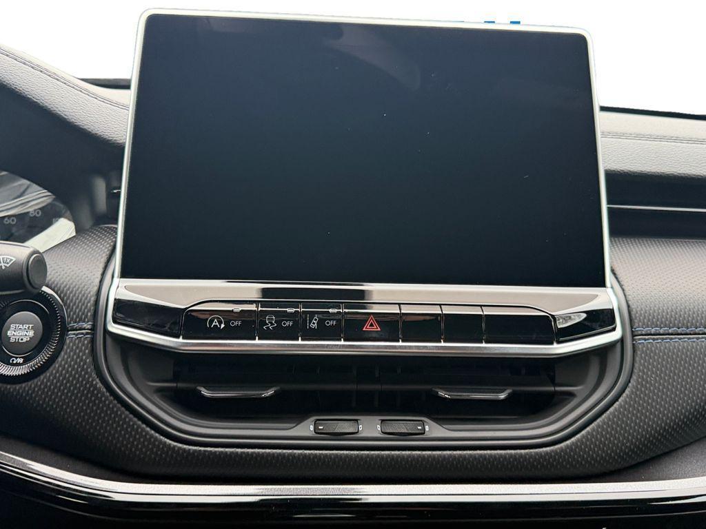 new 2026 Jeep Compass car, priced at $28,285