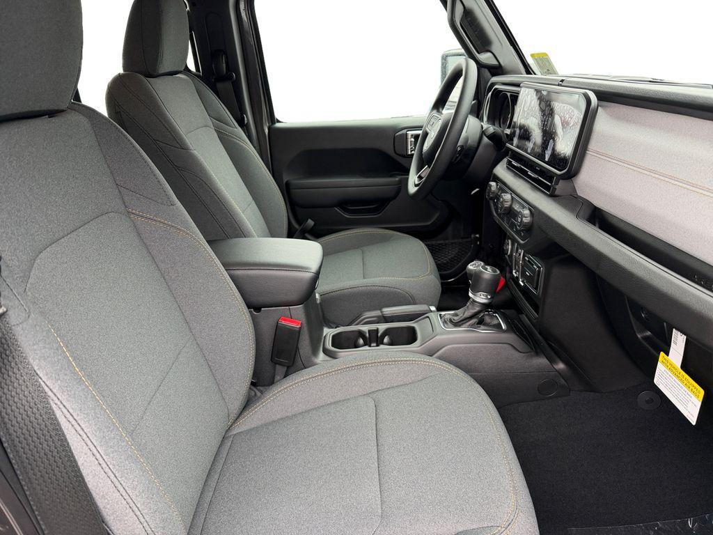 new 2026 Jeep Wrangler car, priced at $39,629