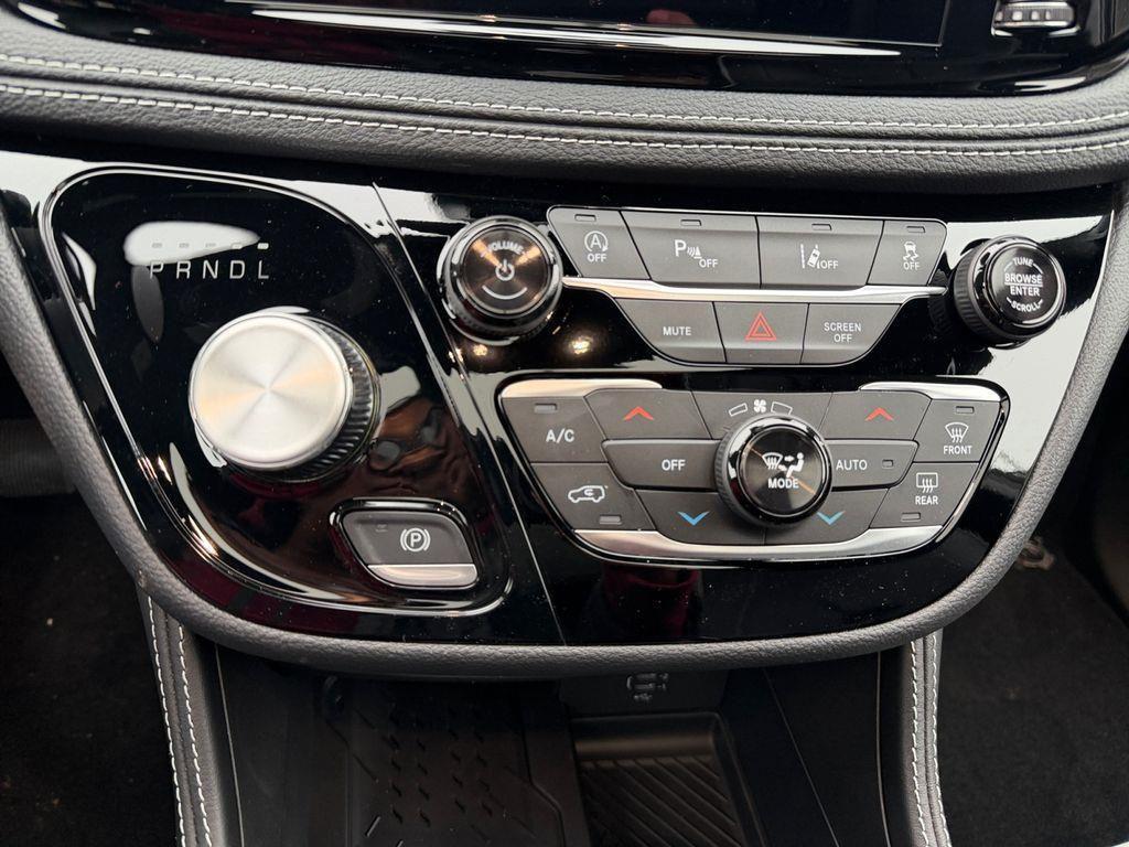 new 2026 Chrysler Pacifica car, priced at $42,597