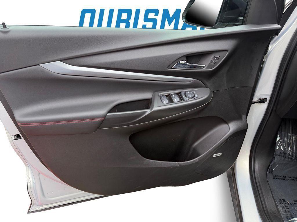 used 2023 Chevrolet Bolt EUV car, priced at $17,400