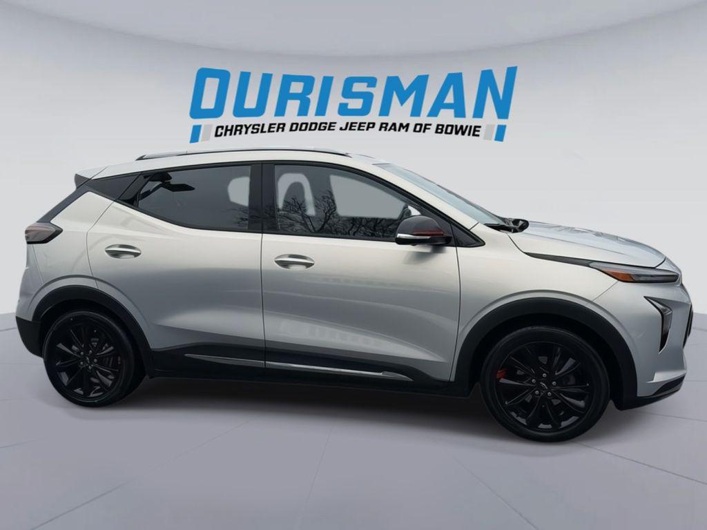 used 2023 Chevrolet Bolt EUV car, priced at $17,400