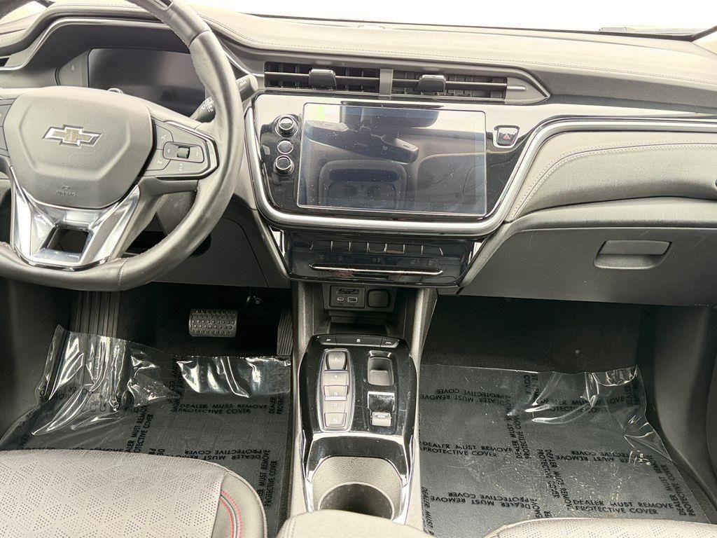 used 2023 Chevrolet Bolt EUV car, priced at $17,400