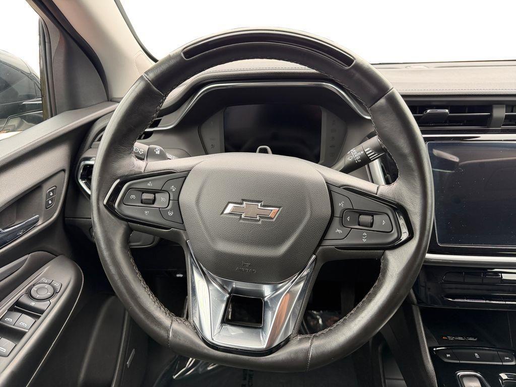 used 2023 Chevrolet Bolt EUV car, priced at $17,400