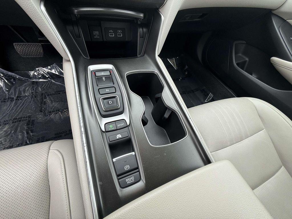 used 2021 Honda Accord Hybrid car, priced at $21,000