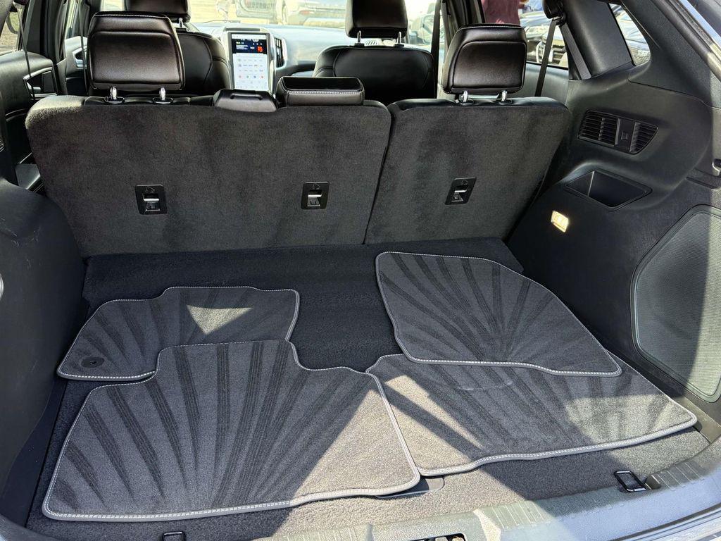 used 2024 Ford Edge car, priced at $33,000