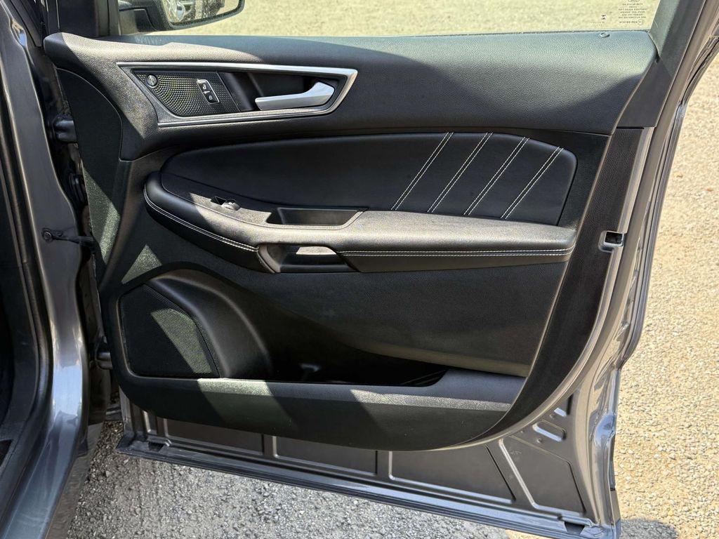 used 2024 Ford Edge car, priced at $33,000