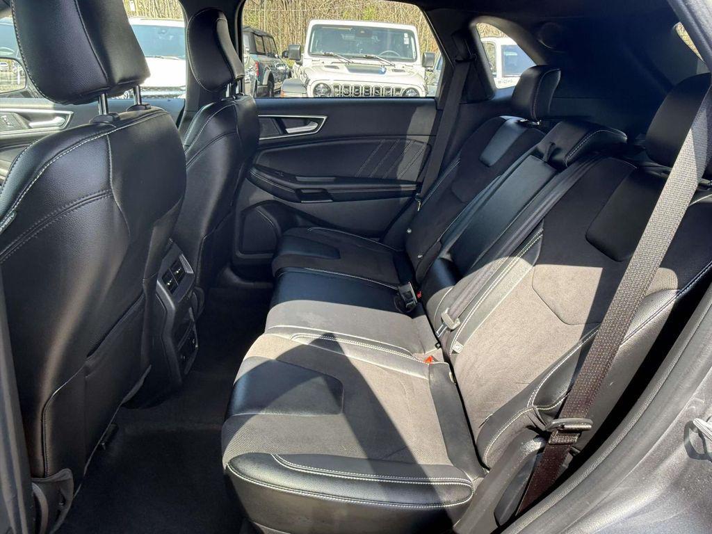 used 2024 Ford Edge car, priced at $33,000