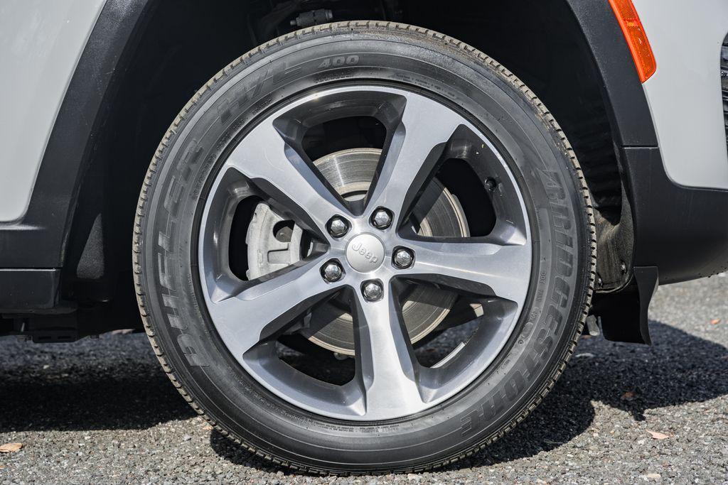 used 2023 Jeep Grand Cherokee 4xe car, priced at $25,800