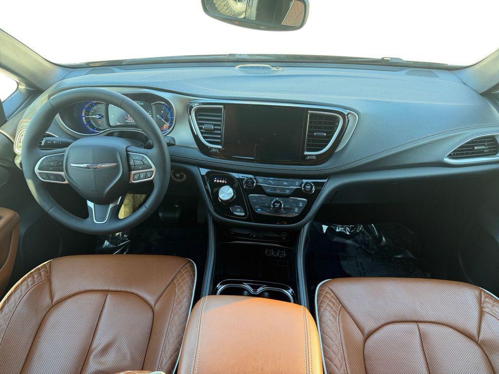 used 2024 Chrysler Pacifica car, priced at $38,500