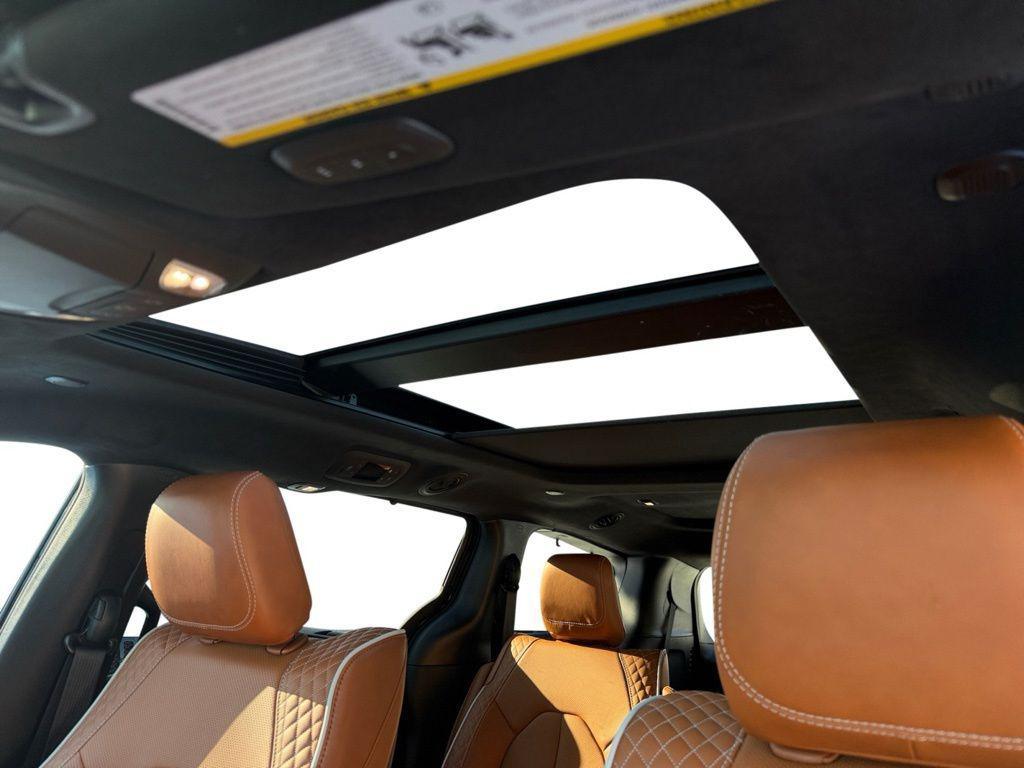 used 2024 Chrysler Pacifica car, priced at $38,500