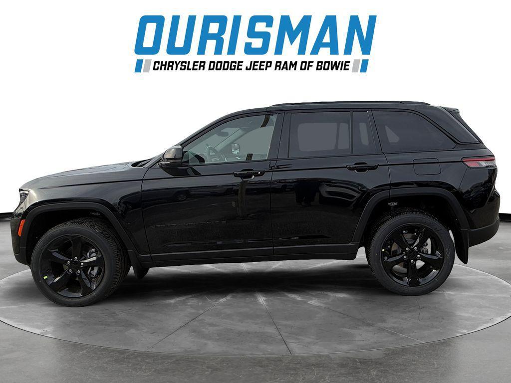 new 2025 Jeep Grand Cherokee car, priced at $40,409
