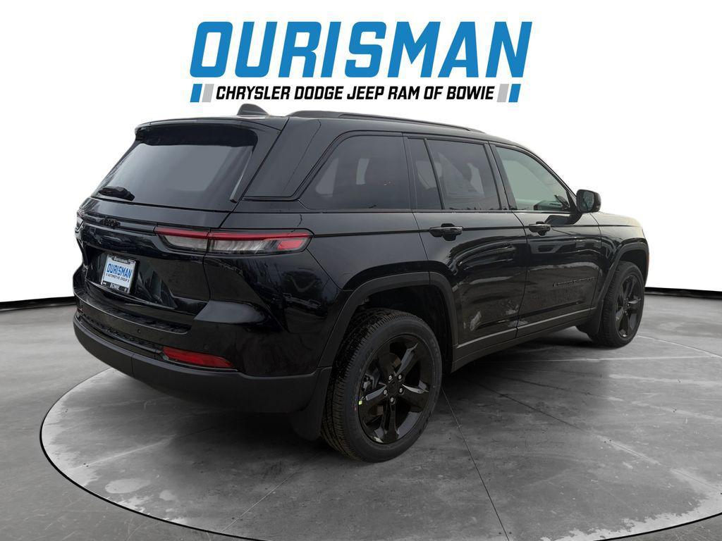 new 2025 Jeep Grand Cherokee car, priced at $40,409