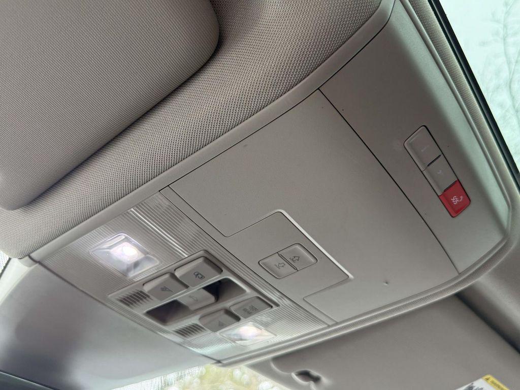 used 2021 Volkswagen Atlas car, priced at $22,000