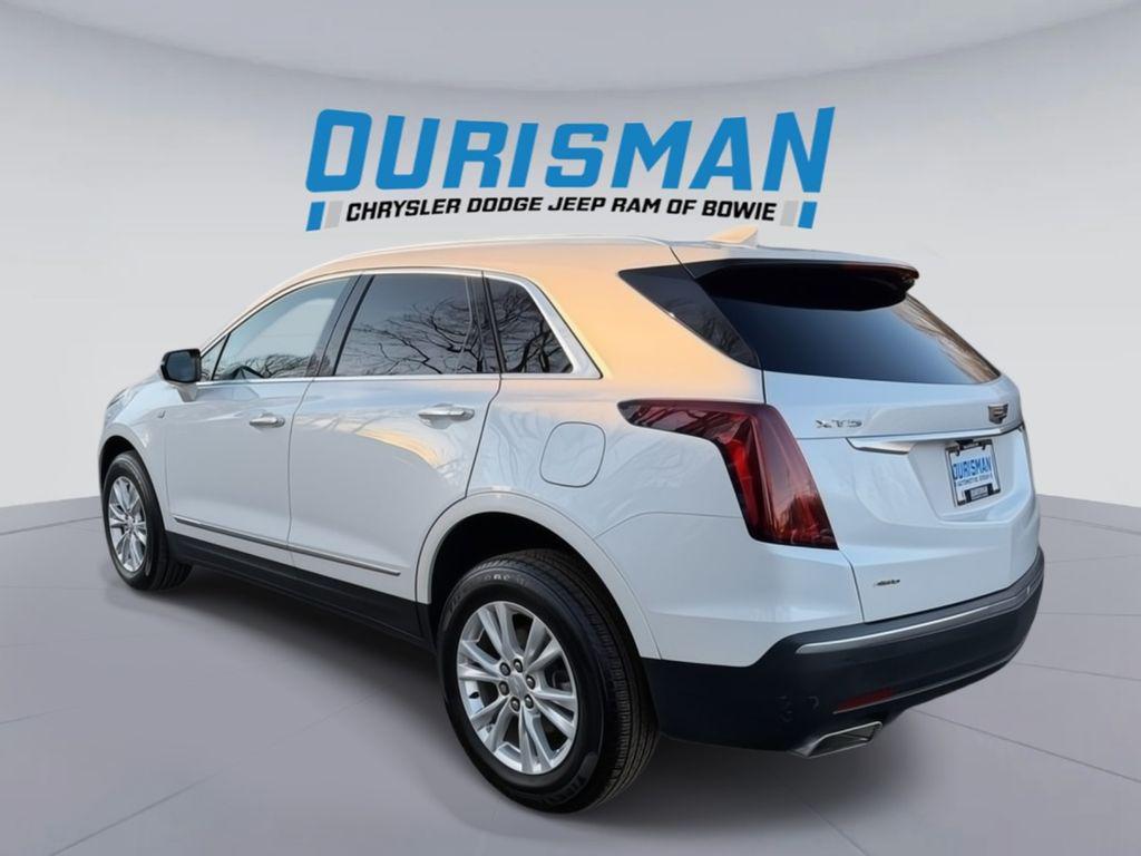 used 2021 Cadillac XT5 car, priced at $19,997